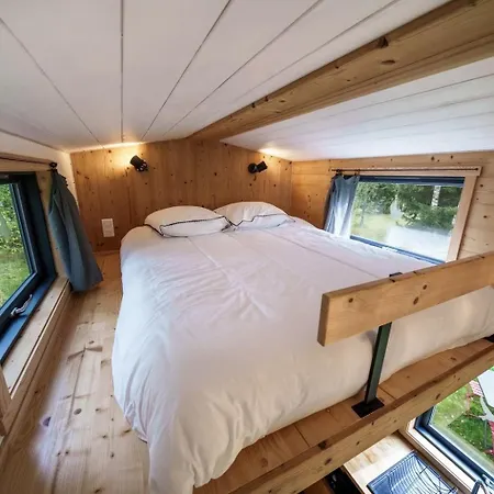 Tiny House Confort Dans Un Ecrin De Nature Domek alpejski Saint-Bonnet-le-Chastel
